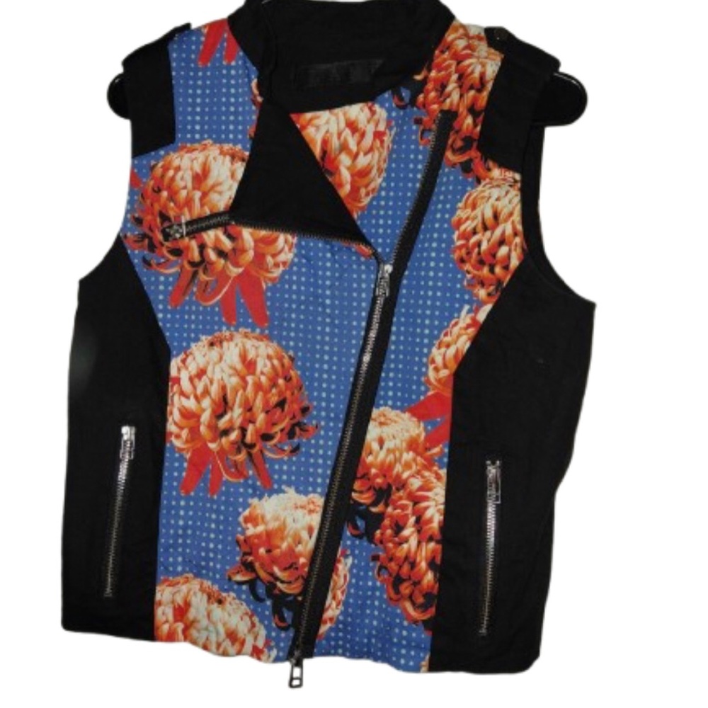 L.A.M.B By Gwen Stefani Zip Up Vest w/Floral Polka Dot Pattern Size 6 EUC Vtg